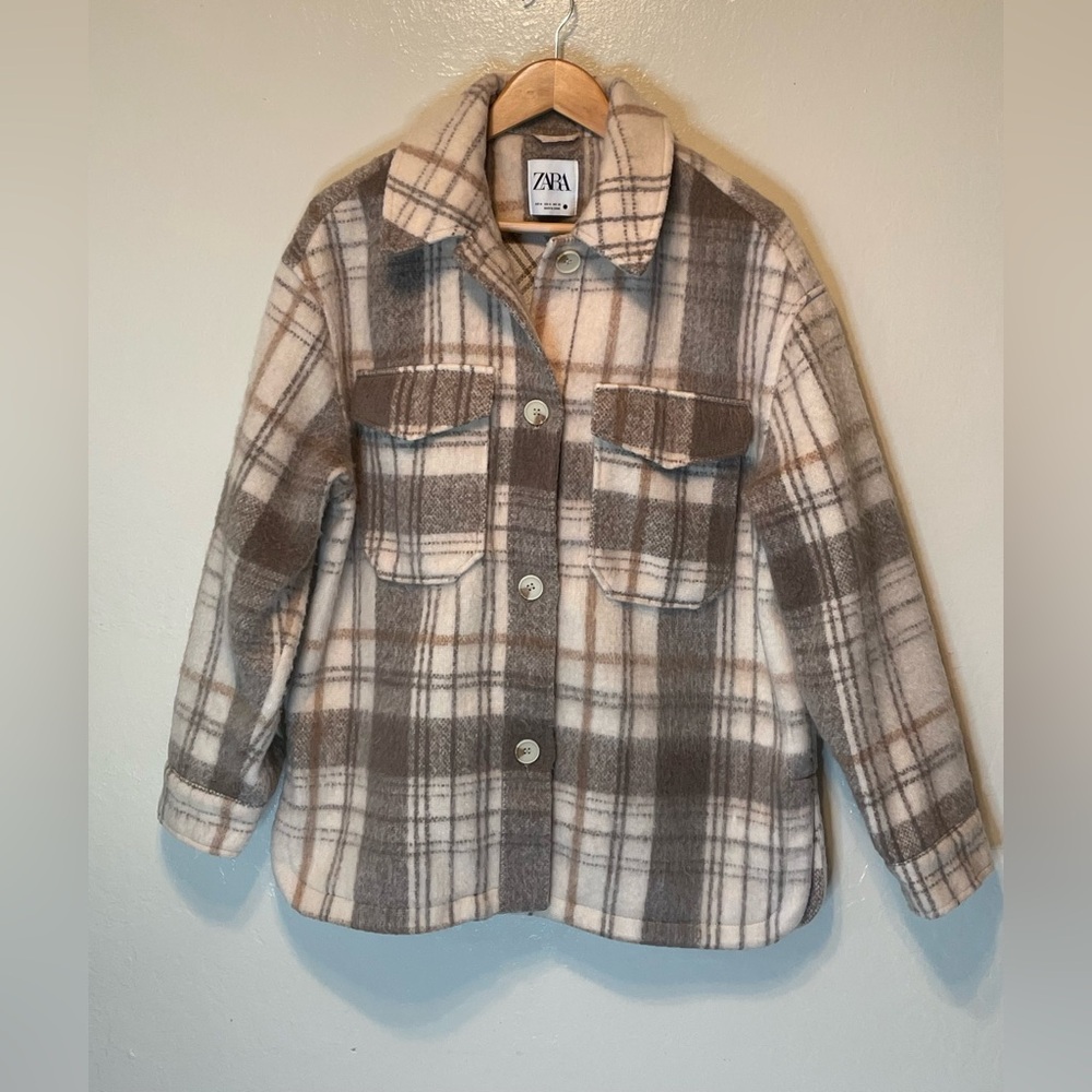 Zara oversized taupe plaid long sleeve button down Jacket